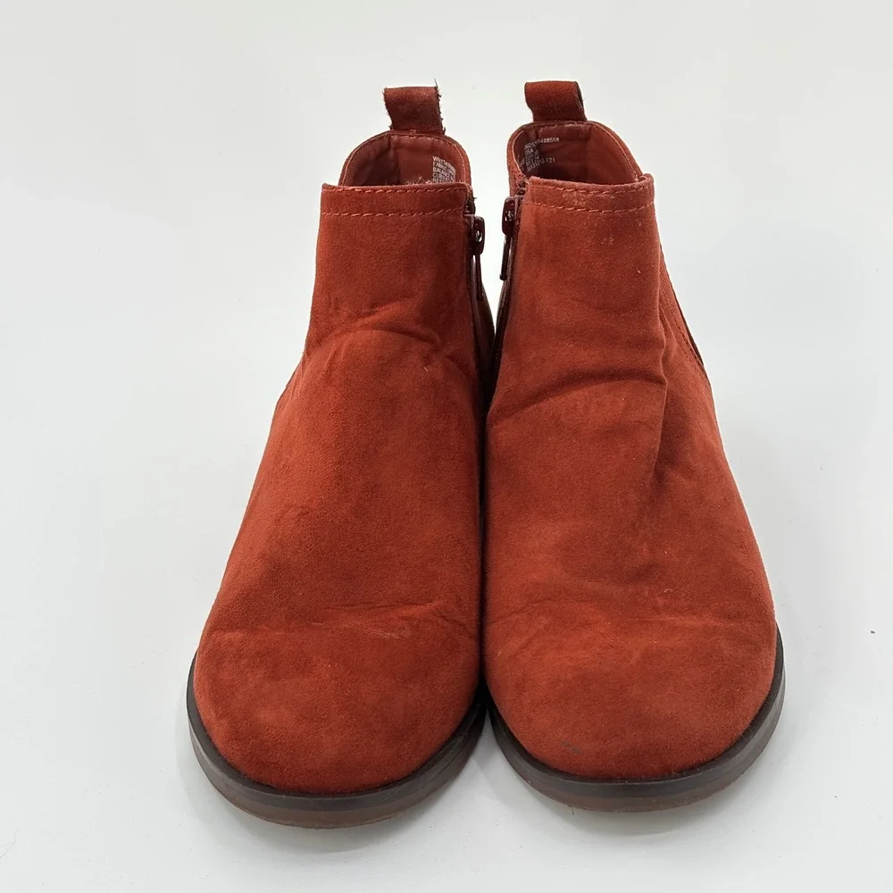 Time and Tru Womens Orange Suede Ankle Boots Side Zip Block Heel Size 7, Booties